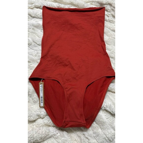 NWT SKIMS iconic swim convertible bikini bottom - Picture 1 of 4